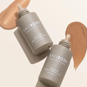 Тональна основа-сироватка для обличчя SPF 30 Tinted Super Serum Bali Body 30 мл